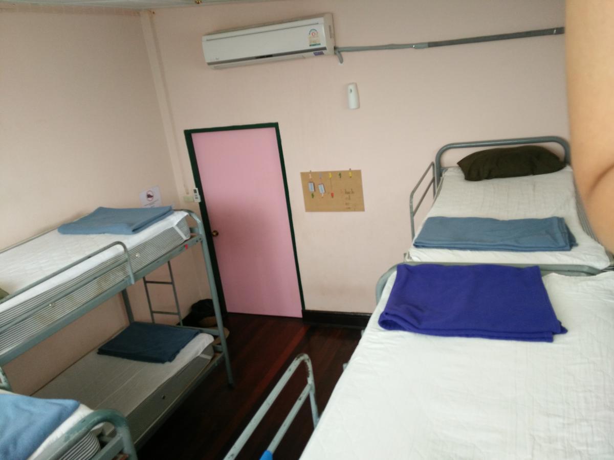 Spicythai Backpackers Чиангмай Номер фото